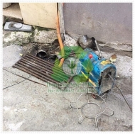 ​Ống cống bị nghẹt do mỡ đóng cục làm thế nào để xử lý?