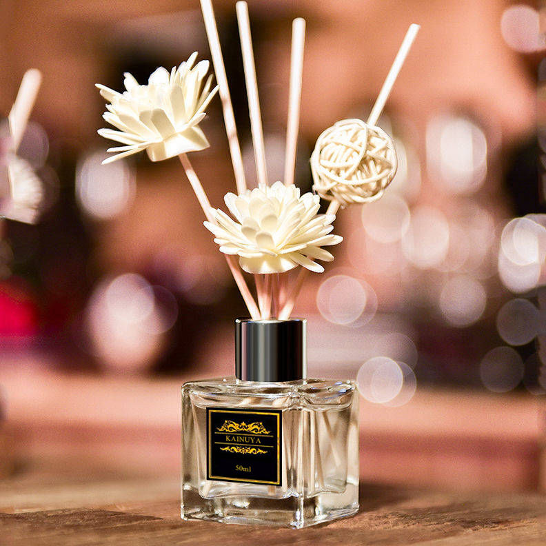 Nước hoa khử m&ugrave;i ph&ograve;ng cao cấp