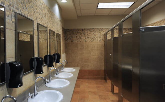 Đặc điểm nh&agrave; vệ sinh c&ocirc;ng cộng