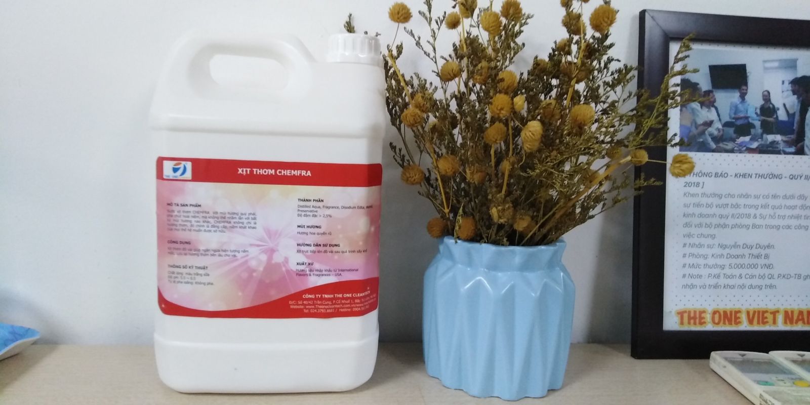 Nước xịt thơm ph&ograve;ng, giảm m&ugrave;i h&ocirc;i tối đa